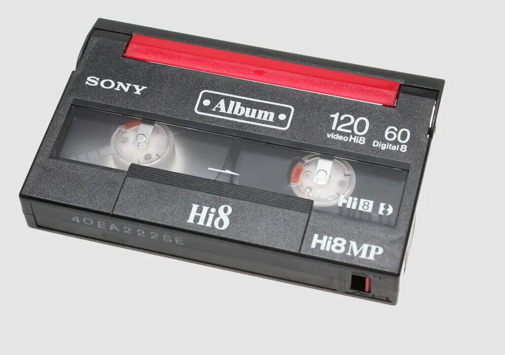 Программы кассет. Hi8 кассета. Кассеты hi8 для видеокамеры. Видеокассета hi8. Кассета video8/hi8.