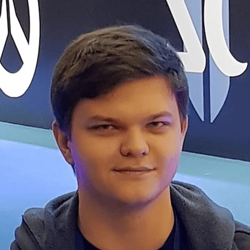 Влад silvername синотов. Стас сильвернейм. Silvername стас. Silvername. Владислав «silvername» синотов.