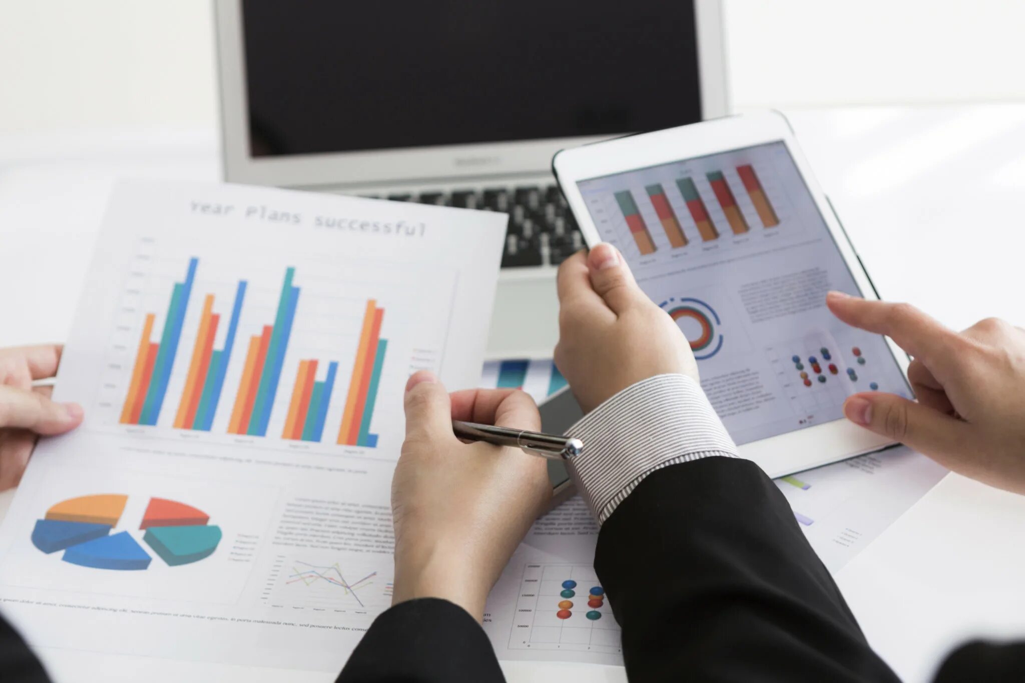 управленческий консалтинг. финансовый анализ компании. маркетинговые исследования. исследования компаний. исследование рынка в маркетинге.