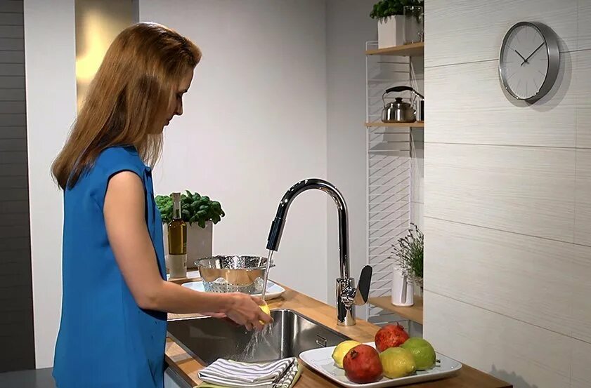 Смеситель для кухни Hansgrohe Focus 31815000. 31815000 Hansgrohe. Hansgrohe Focus 31815800. Смеситель для кухни Hansgrohe Focus под сталь 31815800 с выдвижным душем. Хансгрое для кухни