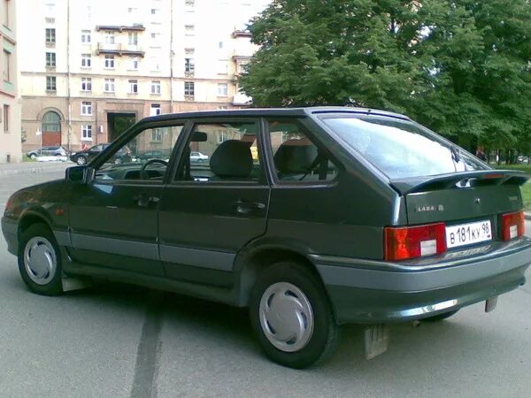 Цвет сочи 360 ваз 2115. Ваз 2112 цвет сочи 360. Цвет сочи какой. 302 бергамот цвет 2110. Ваз 2112 цвет сочи.