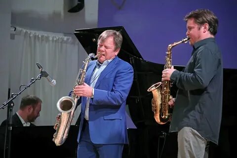 Кто получил премию молодая джаза