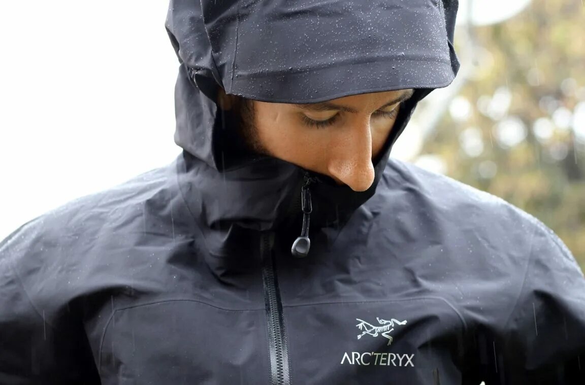 Ветровка arc'teryx. Защитная куртка poc spine vpd 2. Дождь на стекле. Rainy night. Защитная кофта poc.