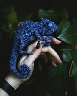 Хамелеон крючком