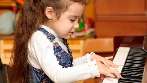 Музыкально одаренных детей