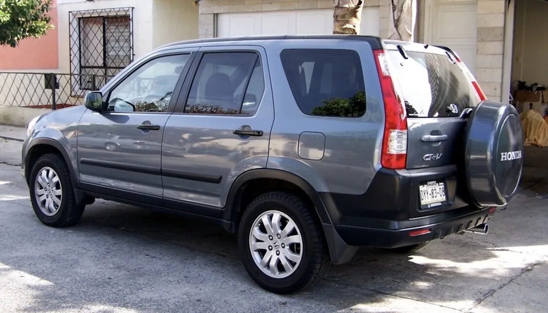 Автомобили хонда срв с пробегом. Honda CR-V 2 2006. Honda CR-V 2006. Honda CRV 2001-2006. Honda CRV 2006.