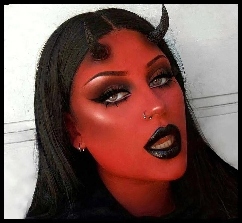 Макияж чертика. Макияж чертика. Макияж чертика на хэллоуин. Макияж чертика. Макияж на хэллоуин для девушек дьяволица.