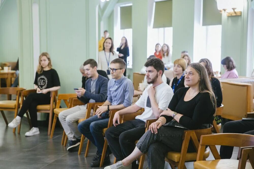 Вшэ реклама и связи с общественностью корпус. Ниу вшэ связи с общественностью. Ниу вшэ реклама. Ниу вшэ связи с общественностью. Реклама и связи с общественностью для абитуриентов.