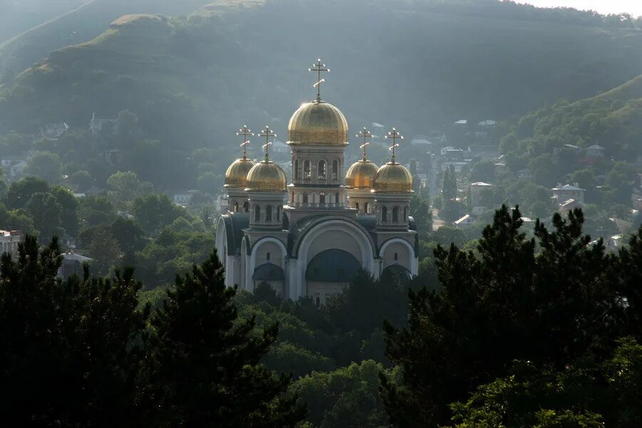 Церковь в кисловодске