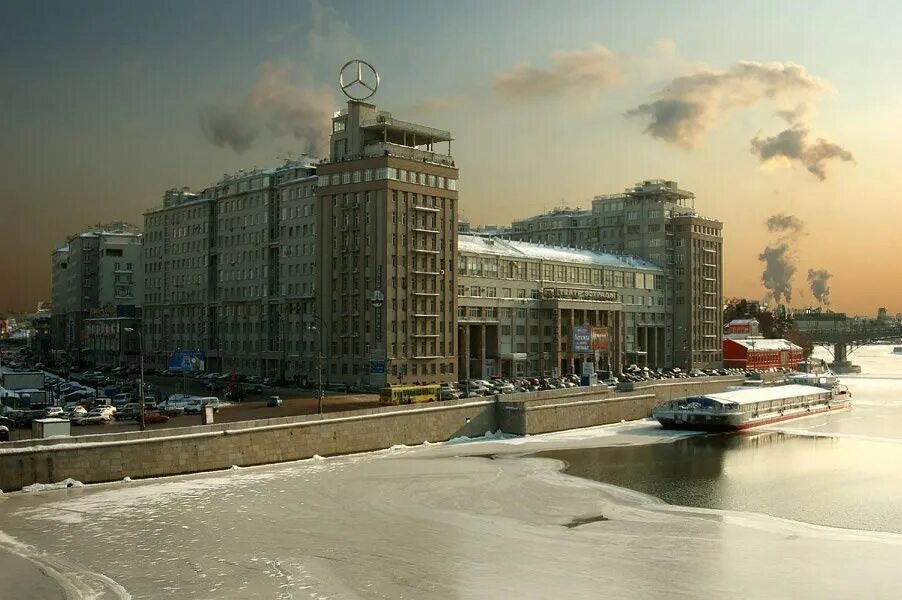 Дом правительства серафимовича, 2 дом на набережной. Жилой дом в москве на набережной. Жилой дом в москве на набережной. Дом правительства дом на набережной в москве. Жилой дом в москве на набережной.