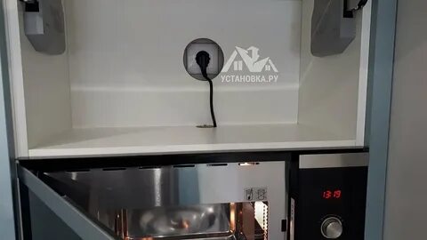 Микроволновка в пенале розетки