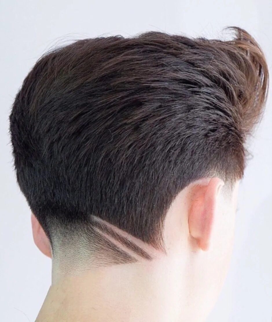 Vidal sassoon стрижки. Окантовка короткой стрижки. Окантовка короткой стрижки. Стрижка сэссун пикси короткая. Укороченные стрижки женские.