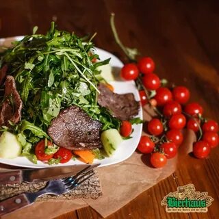 Говядина с рукколой