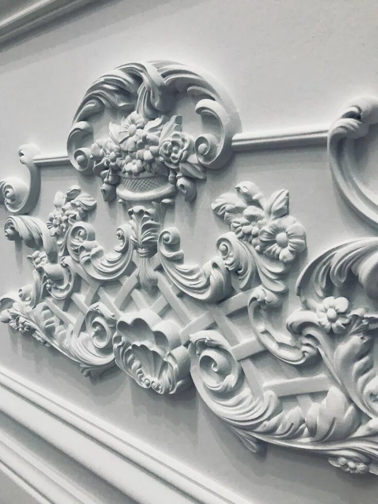 Лепнина барокко. Гипсовый фриз. Декарт гипсовая лепнина. Декоративная гипсовая лепнина. Капитель гипсовая карнизы.