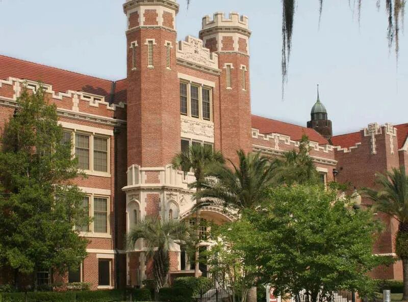 Университет Флориды Гейнсвилл. Университет штата Флорида Таллахасси. Государственного университета Флориды. Кайзер университет США Флорида.