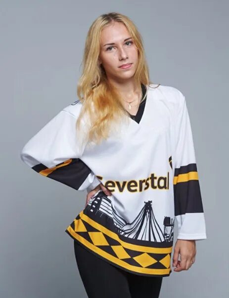 Халат детский хк северсталь. Шарф северсталь. Шарф северсталь череповец купить. Хоккейный шарфик желтый. Атрибутика хк северсталь.