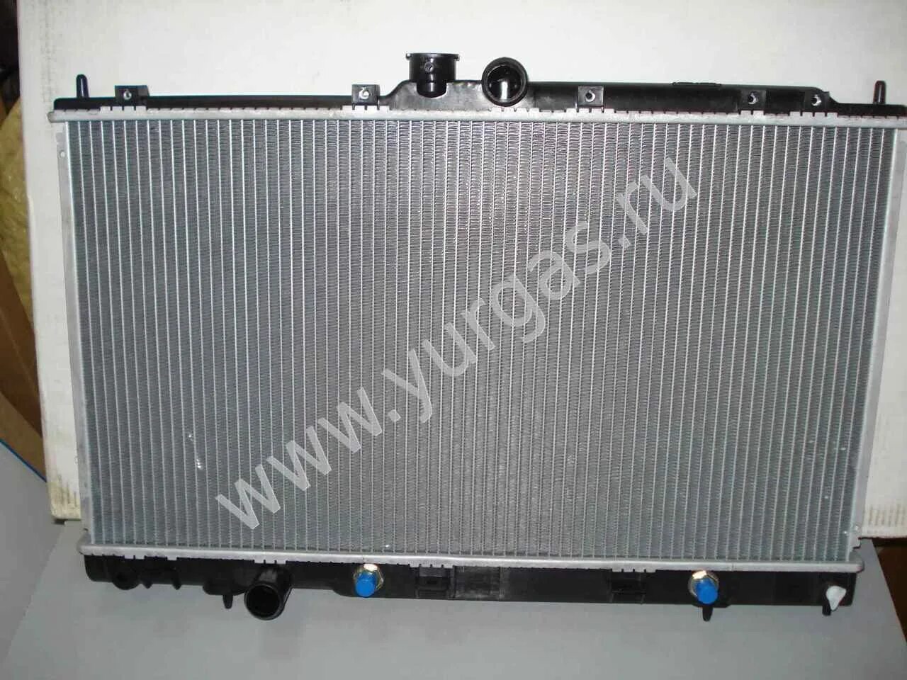 6 механика. Радиатор охлаждения лансер 9. Mitsubishi lancer 9 радиатор охлаждения. Радиатора охлаждения мицубиси лансер 9. 6.