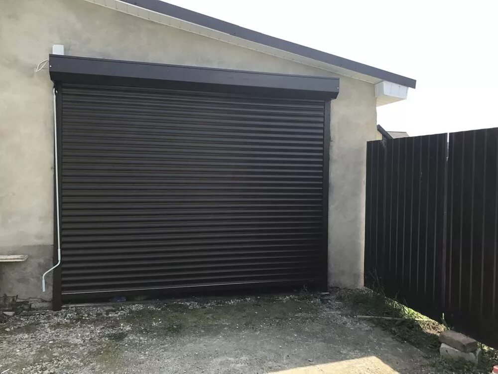 Ворота цеха жалюзи. Гаражные рулонные ворота hörmann rollmatic. Ворота алютекс pd77 серый. Ростов на дону ставни. Ворота роллетные бу.