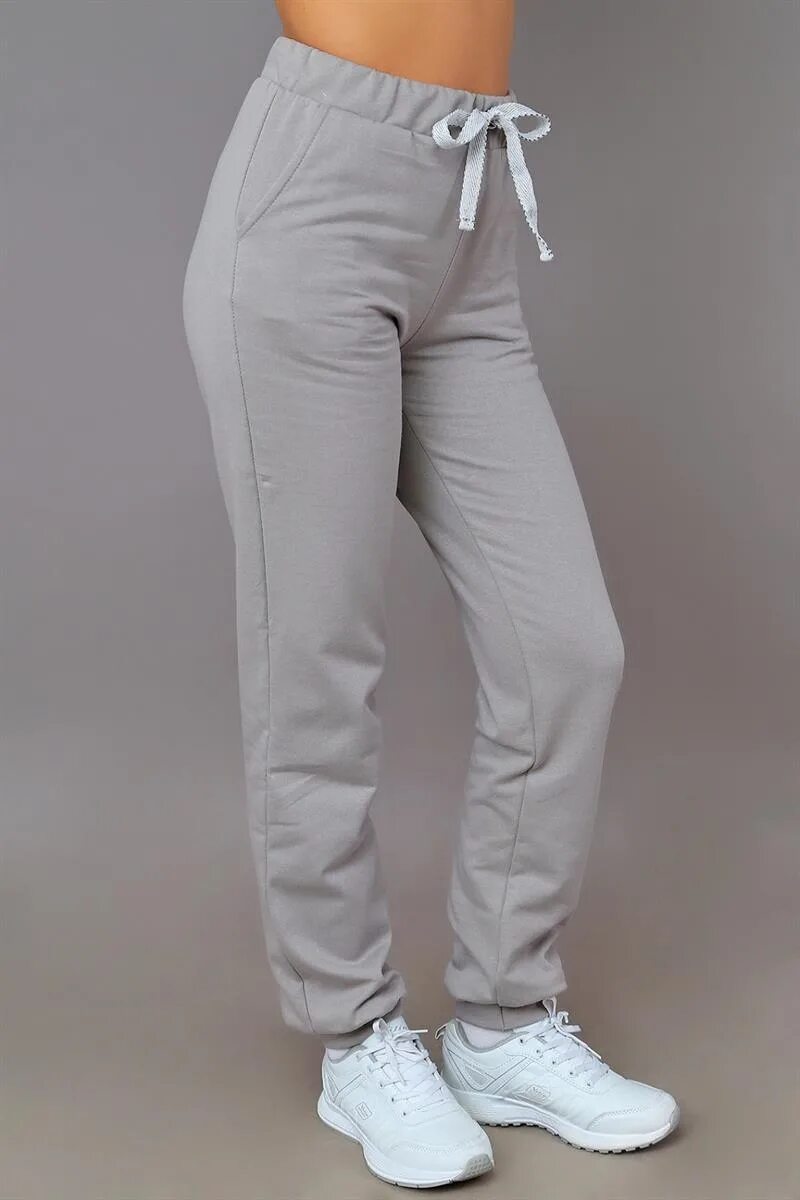 Брюки с ремнем женские. Штаны с ремнями мужские. Брюки с резинкой на поясе. Пошив спортивных штанов. Пояс на спортивных штанах.