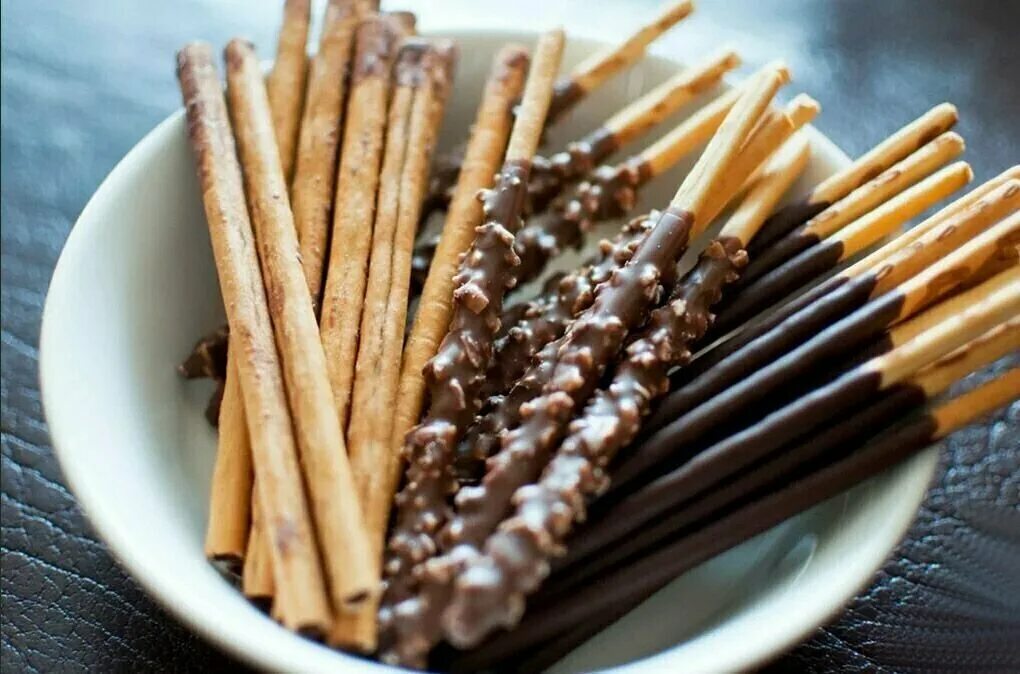 Корейские шоколадные палочки Пеперо. Соломка Pocky. Соломка Pepero.