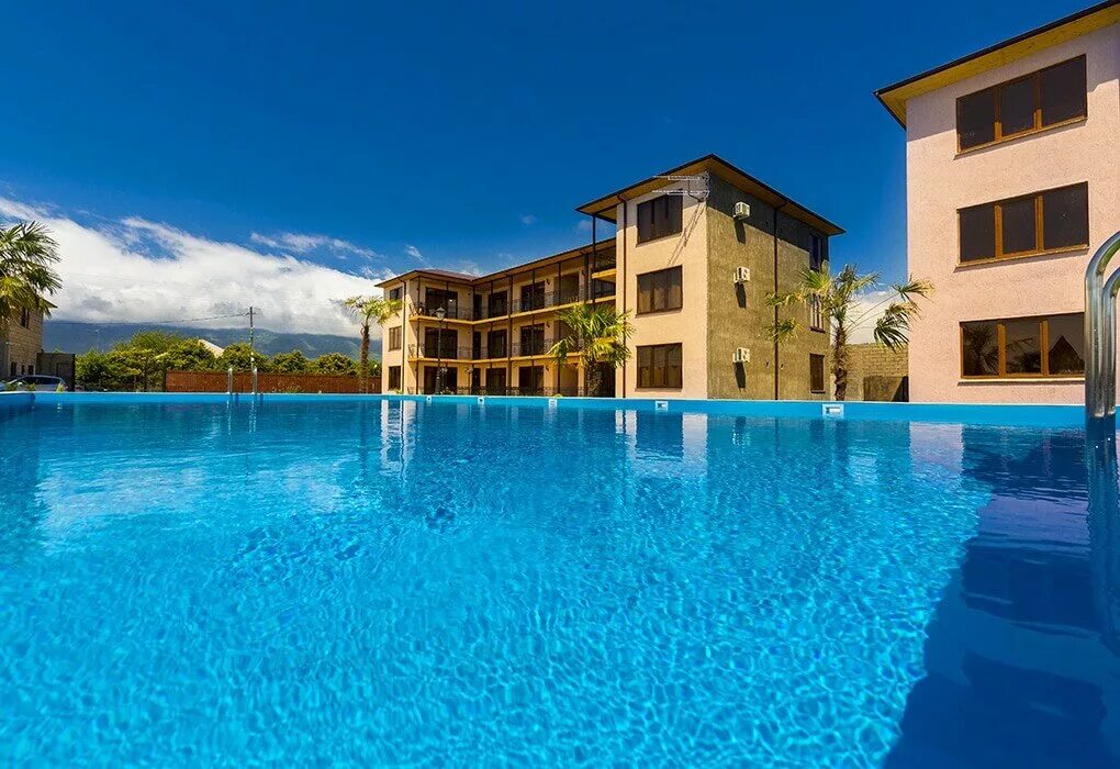 Лазурный берег пансионат абхазия гагра. Аскар пицунда. Green terrace отель 3* абхазия, новый афон. Гостиницы в абхазии с бассейном. Летняя сказка кк 2 абхазия пицунда.