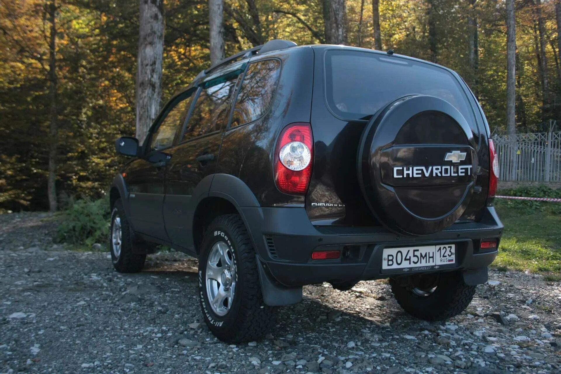 Chevrolet Niva Bertone. Bertone Edition Шевроле Нива. Система 4wd Нива Шевроле. Bertone Edition Шевроле Нива комплектация. Управление шеви