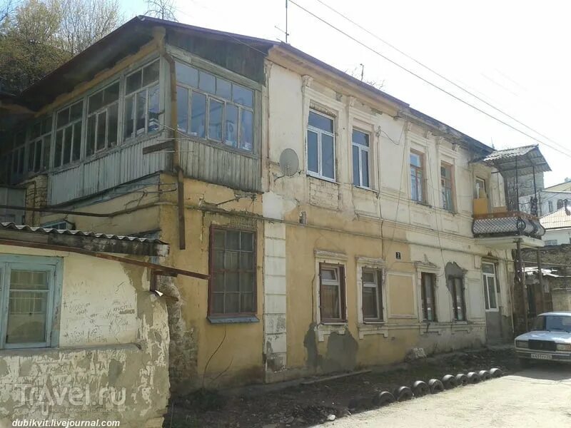 Кисловодск улица садовая. Кисловодск улица красноармейская. Красноармейская 2 ессентуки. Кисловодск улица садовая. Кисловодск санатории с видом на горы.