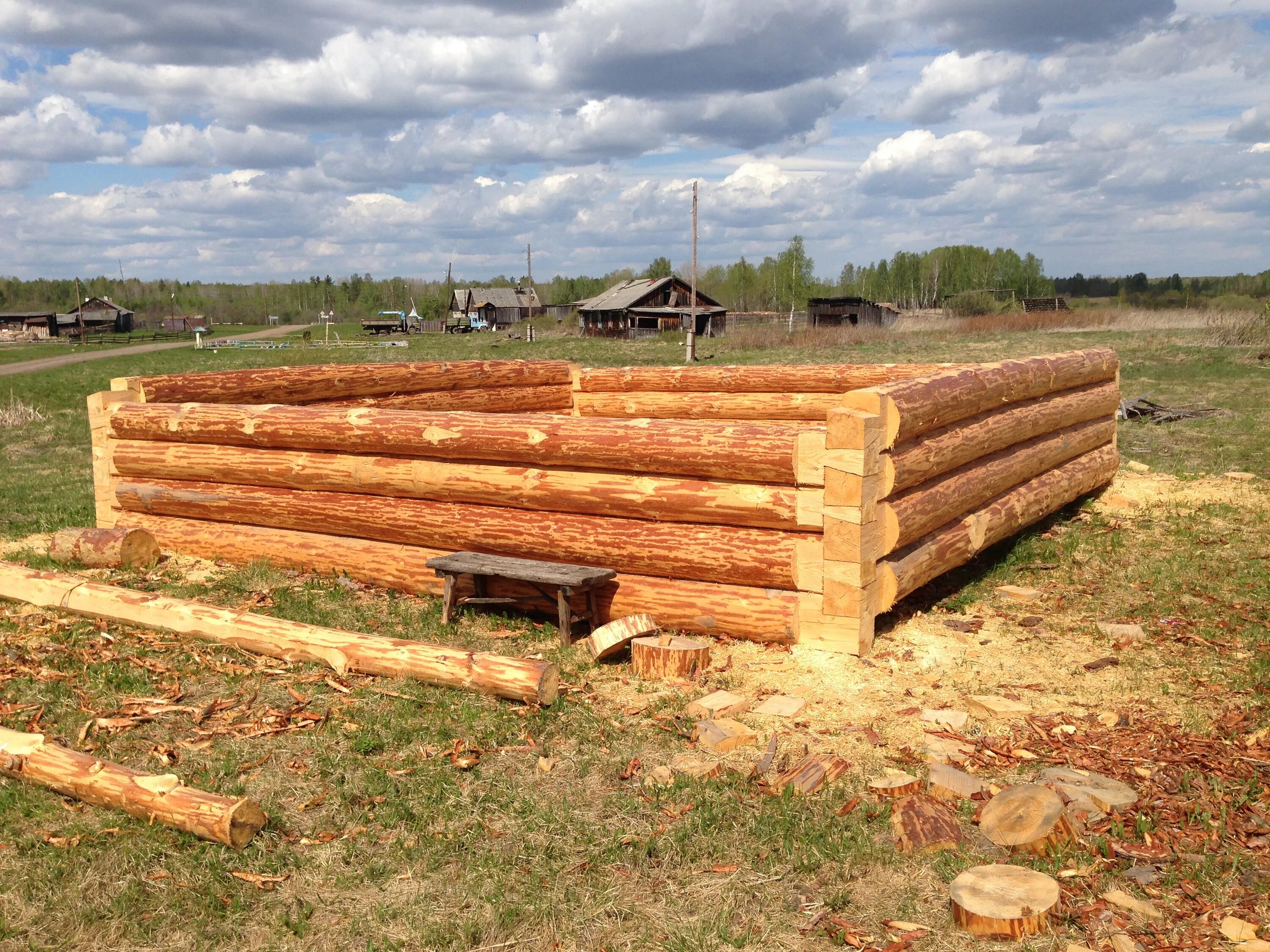 Сруб свердловская. Сруб свердловская. Оцилиндрованное бревно ижевск. Сруб 37. Сруб бани.
