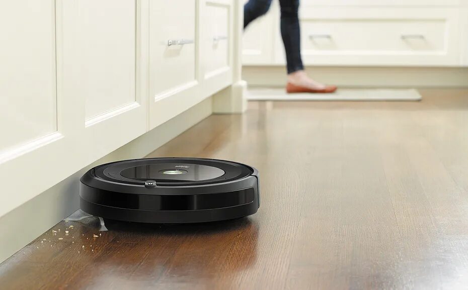 Робот пылесос гудит. Робот-пылесос IROBOT Roomba 676. Пылесос IROBOT Roomba 676. IROBOT Roomba 696. IROBOT Roomba 612.