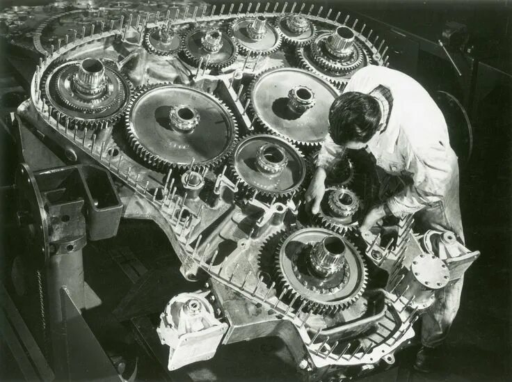 Engine threads