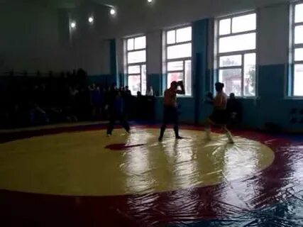 Бой омарова