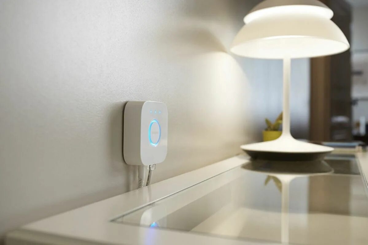 Philips Hue управление светом. Philips Hue Bridge. Philips Hue Smart Lighting System. Блок управления Philips 929001180629. Включи автоматический свет