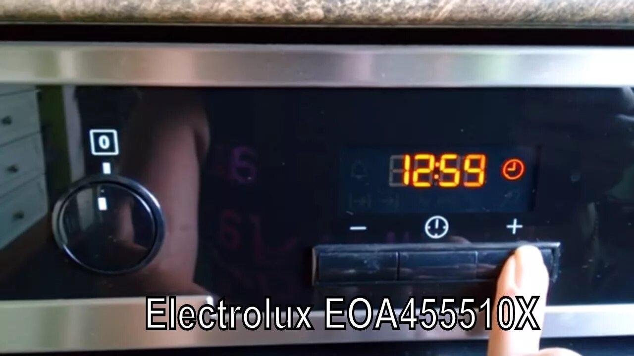 Часы в духовом шкафу Электролюкс. Часы на духовке Electrolux. Часы на плите Электролюкс. Часы в духовке Электролюкс. Горение установить время