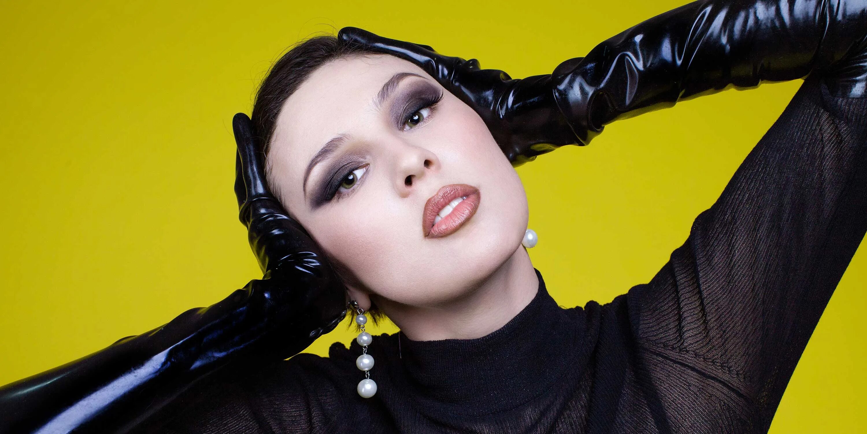 Maruv украинская певица. Маруф 2020. Марув бэньк. Музыка maruv. Maruv украинская певица.