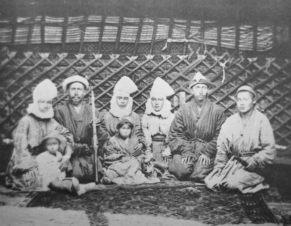 Киргиз 18. Казахи 1900 год. Древние казахи. Казахи 19 века. Казахи в 20 веке.