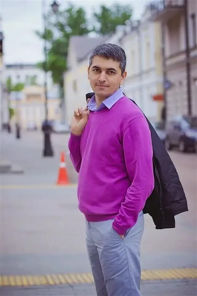 Солнце пиров. Алиев хуршед. солнце пиров москва. хуршед мгмсу. хуршед пиров 42 года.