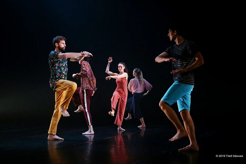 Йоханнес ван ренсбург. Джаз фанк танец. Современные танцы. Dancing master. Восточные танцы групповые занятия.