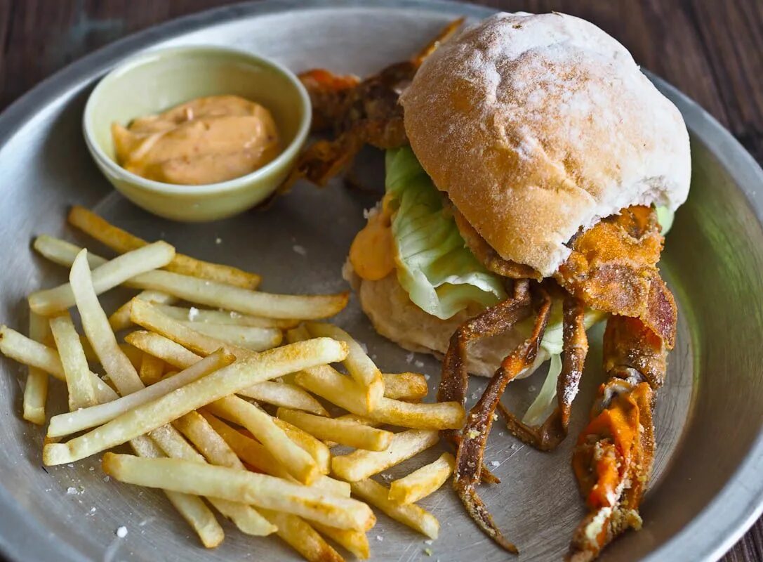Burgers and crabs