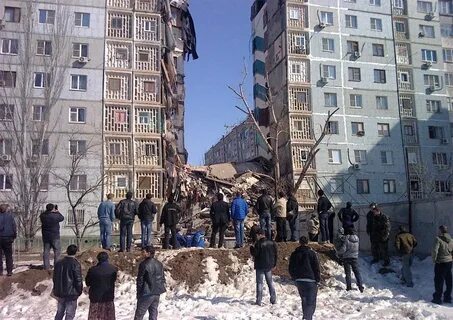 В астрахани обрушилась пятиэтажка