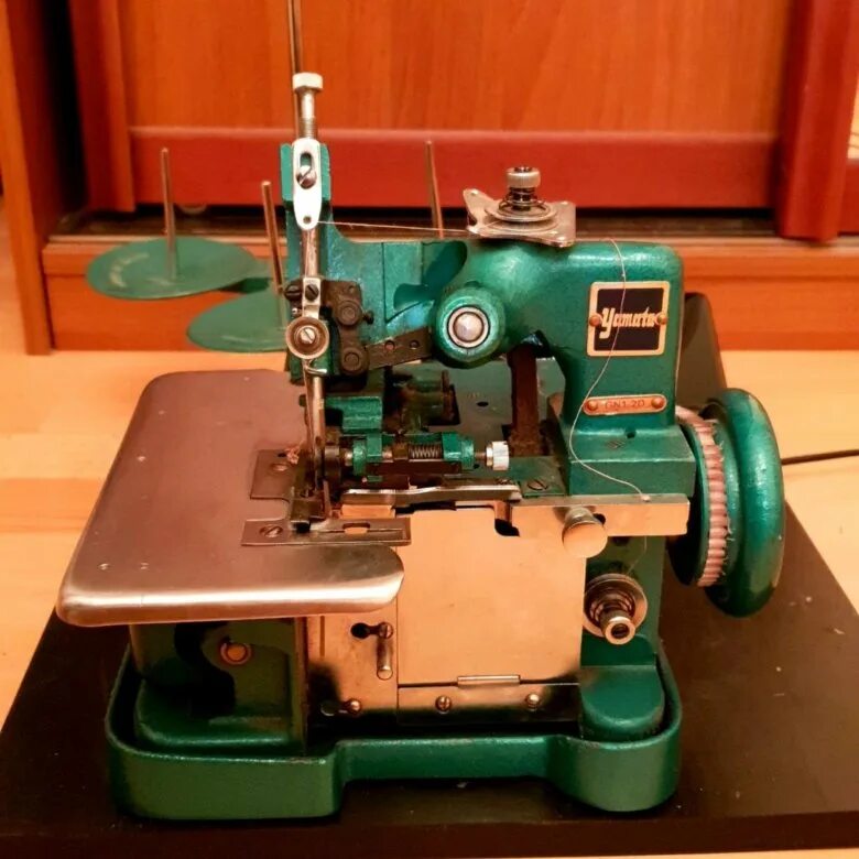 Оверлок Yamata gn1-2d. Оверлок китайский gn1-1d. Оверлок Sewing Machine Yamata gn1-2d. Оверлок старые