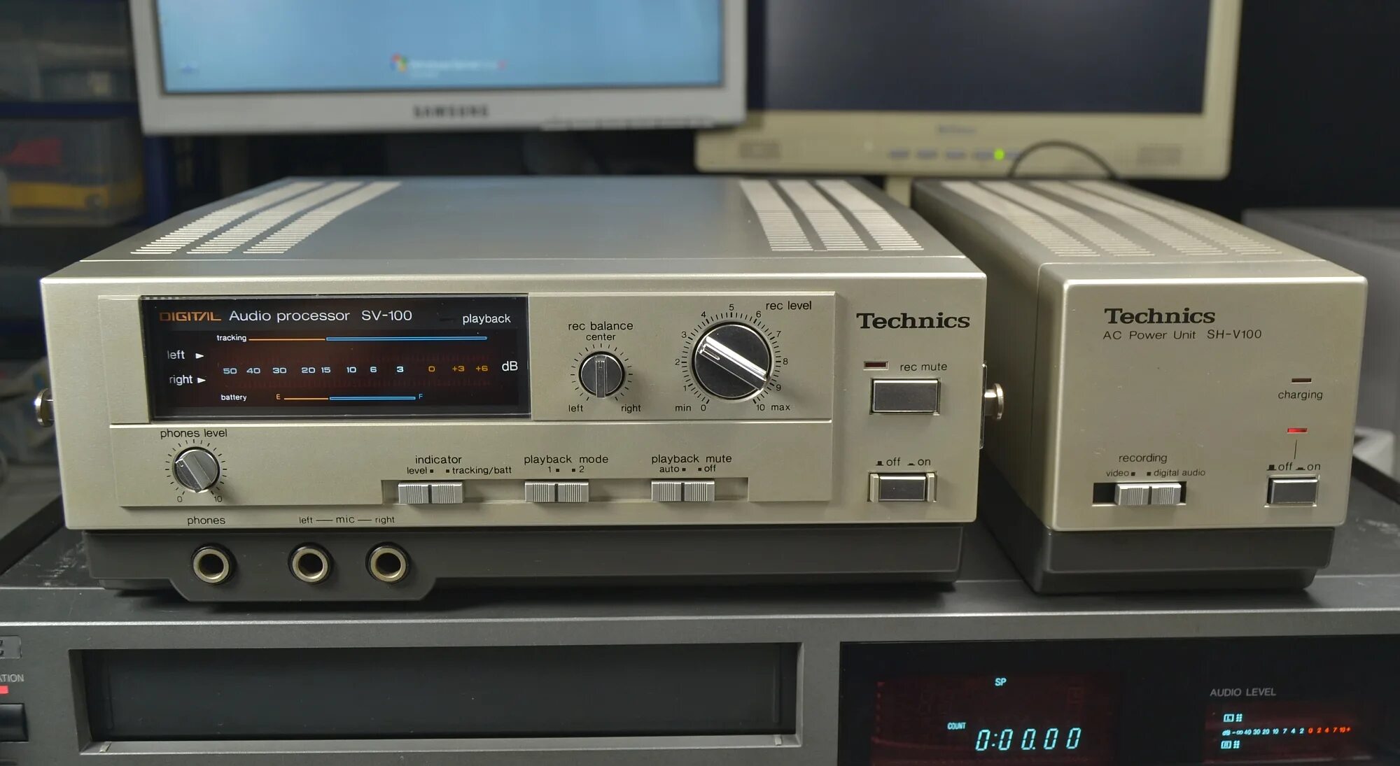 Technics az100. Technics sv-p100. technics pcm. техникс 780 процессор. technics dat sv-d1000.