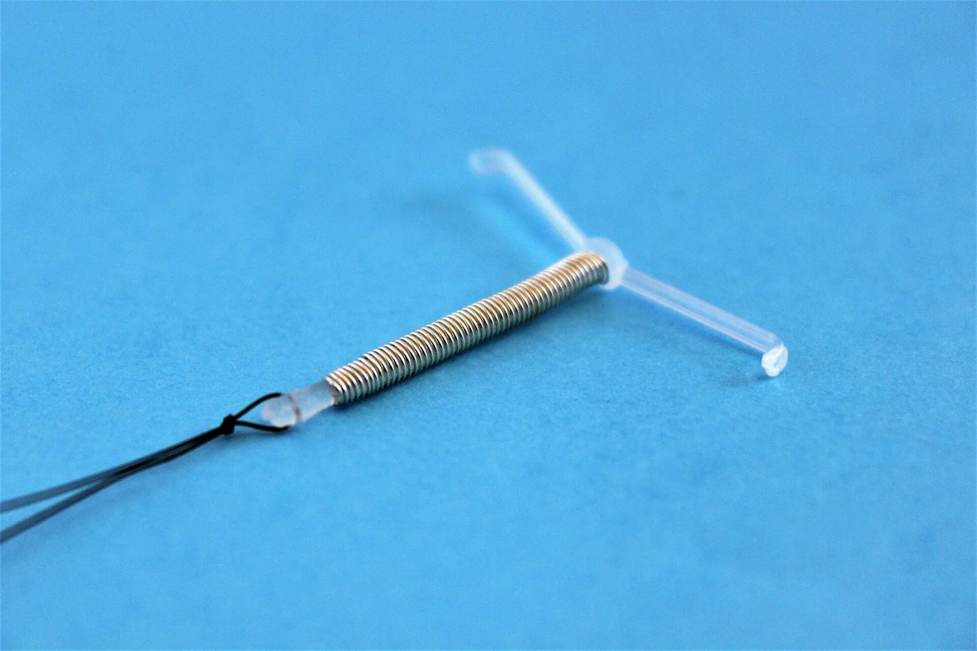 Спираль подкова внутриматочная. Внутриматочные противозачаточные средства (спирали). Медьсодержащая внутриматочная спираль. Методы контрацепции внутриматочная спираль. Вмк спираль.