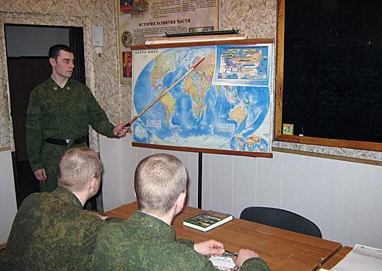 Ленинградское высшее политическое военное училище. Общественно государственная подготовка военнослужащих. Военно политическая школа. Военно политическая школа. Рау ростовское артиллерийское училище выпуск 1941.