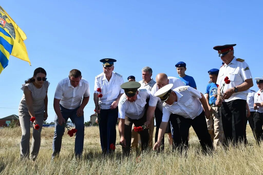 Главные новости ейска. День урожая Ейск 2022. Фотосессия Ейск. Полицейские г Ейска. Ейск новости на сегодня.