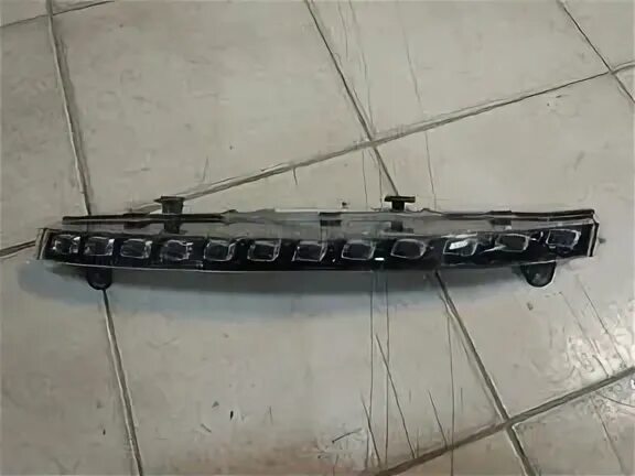 Поворотники q7. Рамка поворотника ауди q7. Динамические поворотники audi. Ремонт поворотника q7. Указатель поворота audi q7.