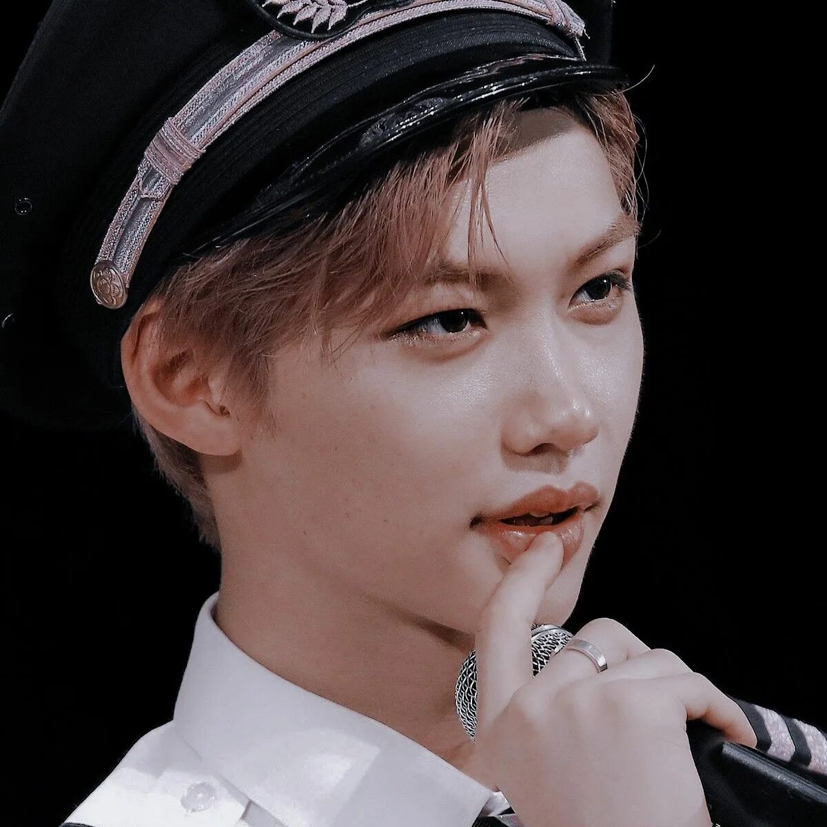 Фото феликса. Felix SKZ. Феликс aesthetic. Stray Kids Феликс aesthetic Black. Stray Kids Феликс aesthetic 2021.