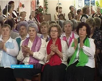 Пенсионеры кирова