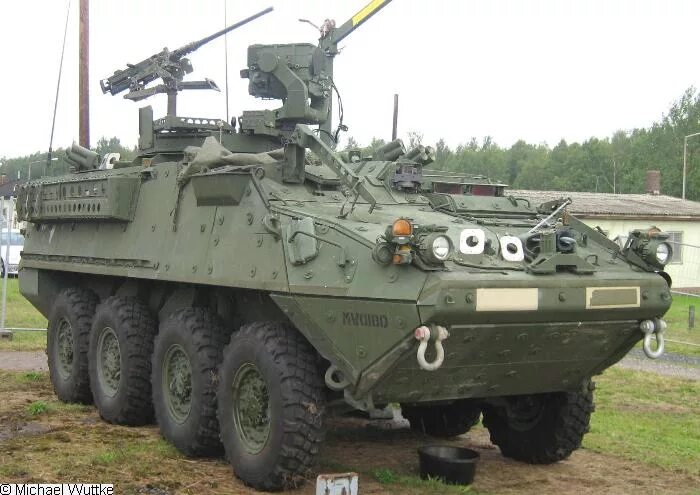 Настроить страйкер. M1127 Stryker reconnaissance vehicle. М1126 Stryker. M1127 Stryker RV. БТР м1126 Страйкер.