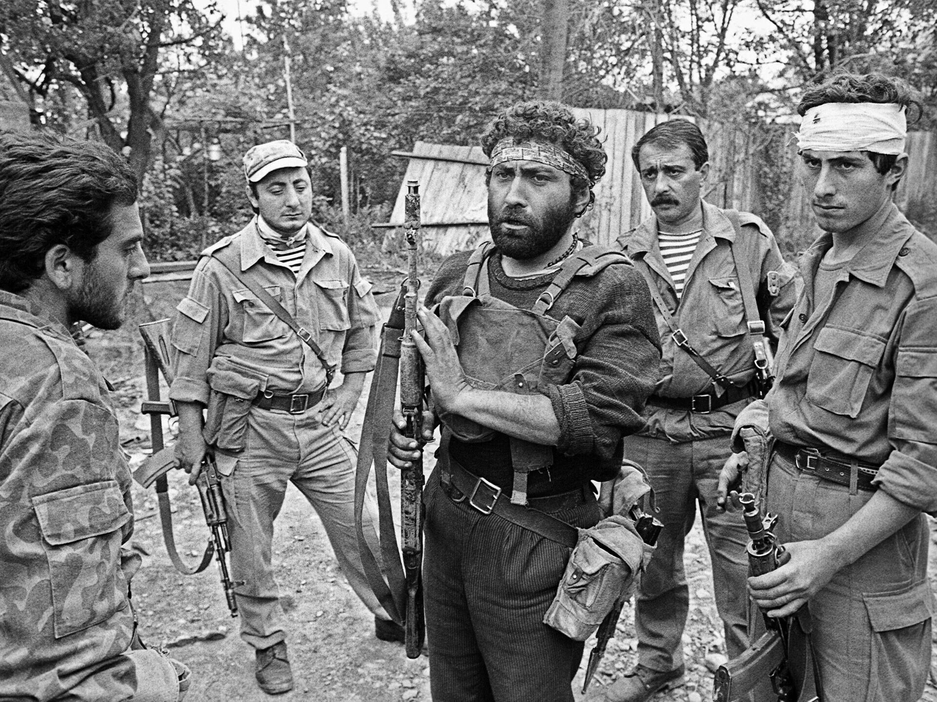 Южная осетия 1990. Цхинвал южная осетия 1992. Конфликт в южной осетии 1991-1992. Грузино-южноосетинский конфликт 2008. Цхинвал 1992.