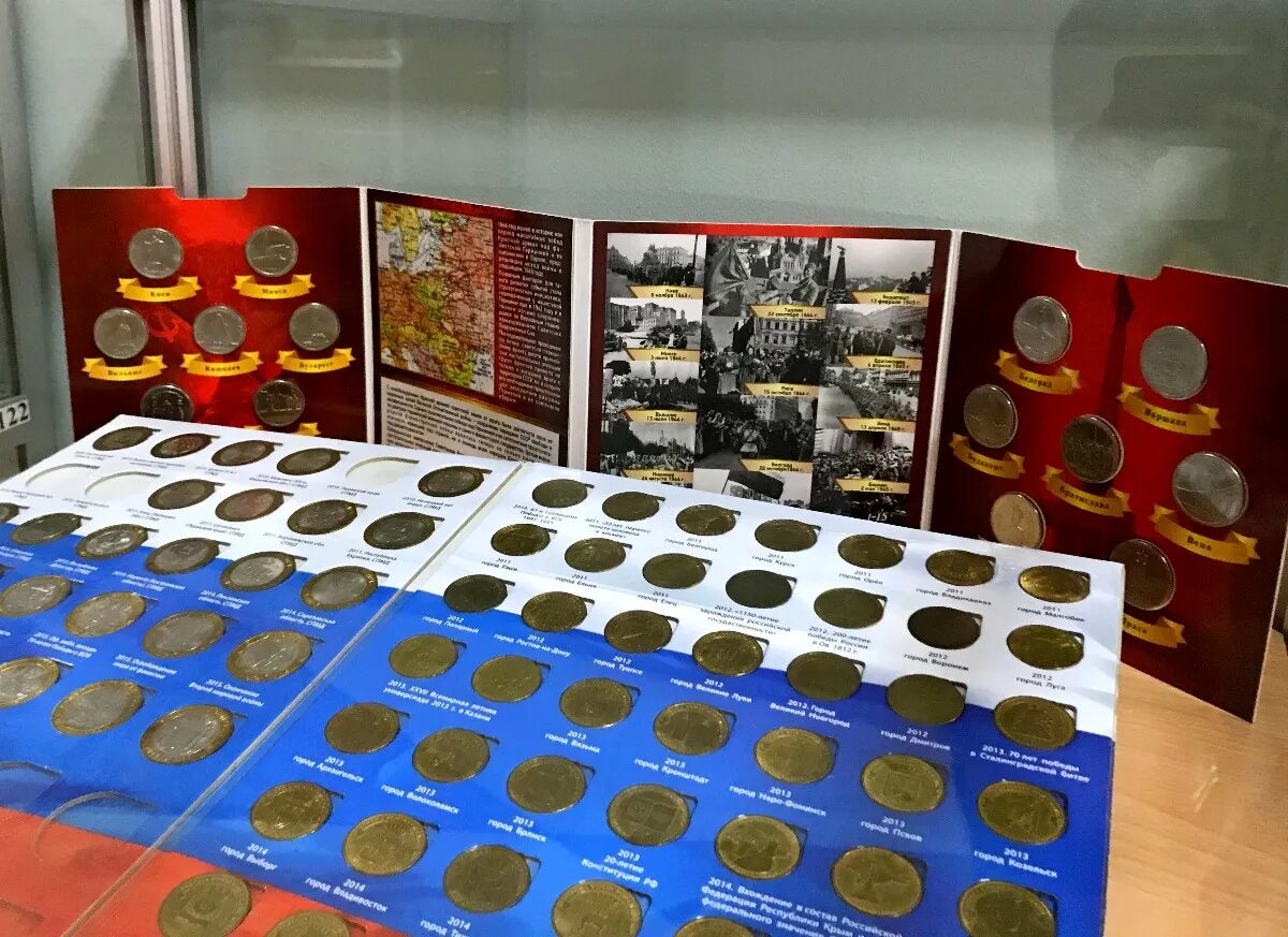 Выставка "i love chanel. Албания серебряные украшения. Лукьяненко коллекция мышь. Картинная галерея картины. Албания серебряные украшения.